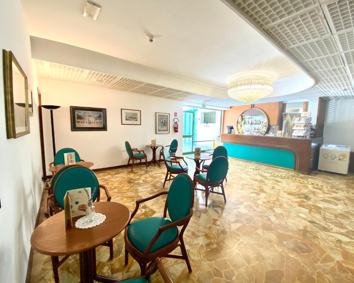 Hotel Florida Τζεσόλο Λίντο Εξωτερικό φωτογραφία