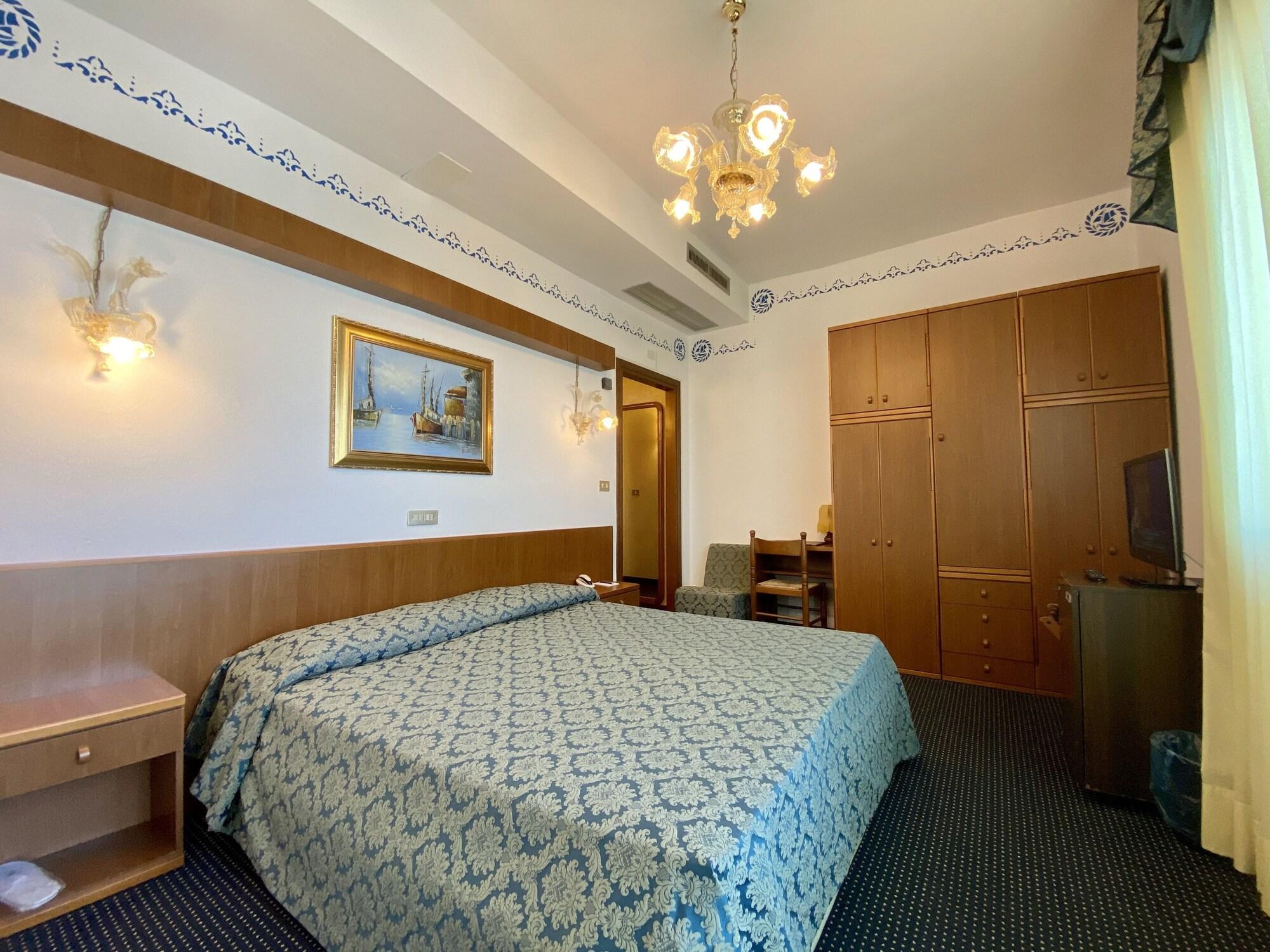 Hotel Florida Τζεσόλο Λίντο Εξωτερικό φωτογραφία